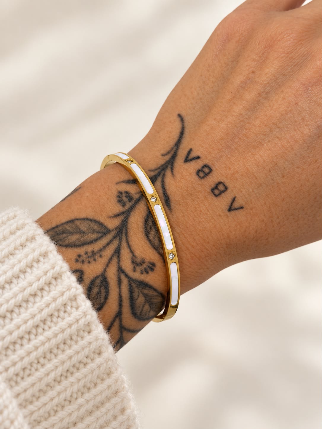 Lavínia Bangle